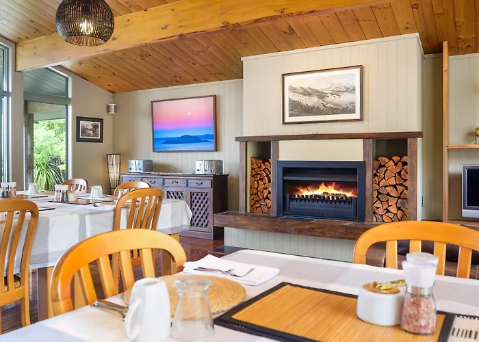 Koura Bed & Breakfast