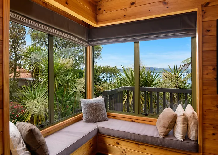 Koura Bed & Breakfast 5*
