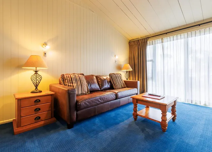 Koura Bed & Breakfast 5*